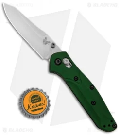 Benchmade 945 Mini Osborne AXIS Lock Knife Green (2.9" Satin) 7 Benchmade 945 Mini Osborne AXIS Lock Knife Green (2.9" Satin) -Benchmade Benchmade 945 Mini Osborne AXIS Lock Green Satin BHQ 118558 jr bottlecap