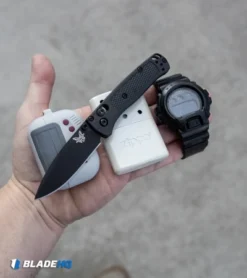 Benchmade Mini Bugout AXIS Lock Knife Black CF-Elite (2.8" Black) 533BK-2 9 Benchmade Mini Bugout AXIS Lock Knife Black CF-Elite (2.8" Black) 533BK-2 -Benchmade Benchmade Mini Bugout AXIS Lock Knife Black Black 533BK 2 BHQ 118554 kp in hand web